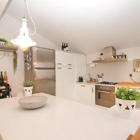Holiday home Fuer 6 Personen Ca 90 Qm In Pula, Istrien Istrische Riviera *